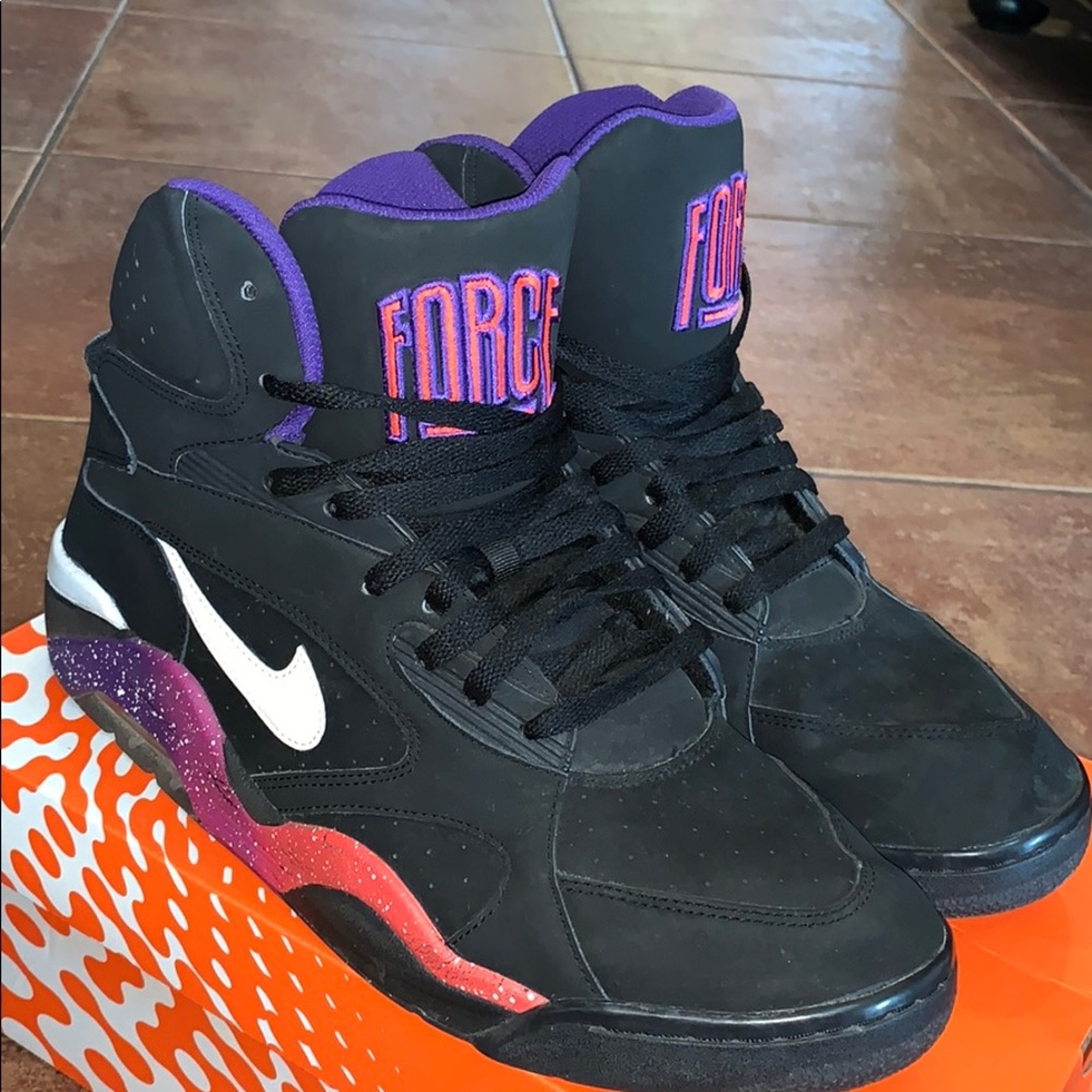 COPY - Nike Air Force 180 Phoenix suns